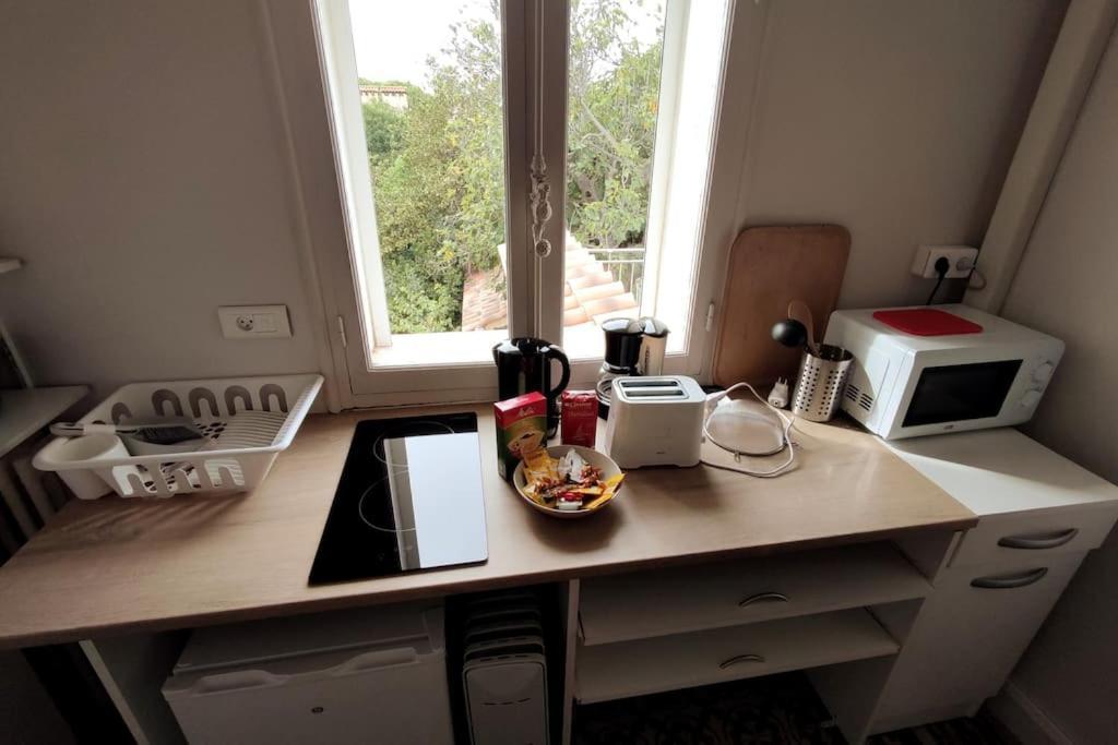 Апартаменты Le Jasmin Airconditioned Studio With Swimming Pool Марсель Экстерьер фото